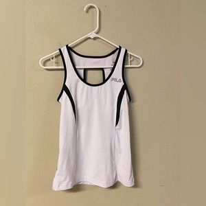 No stains, built in bra, lightly worn